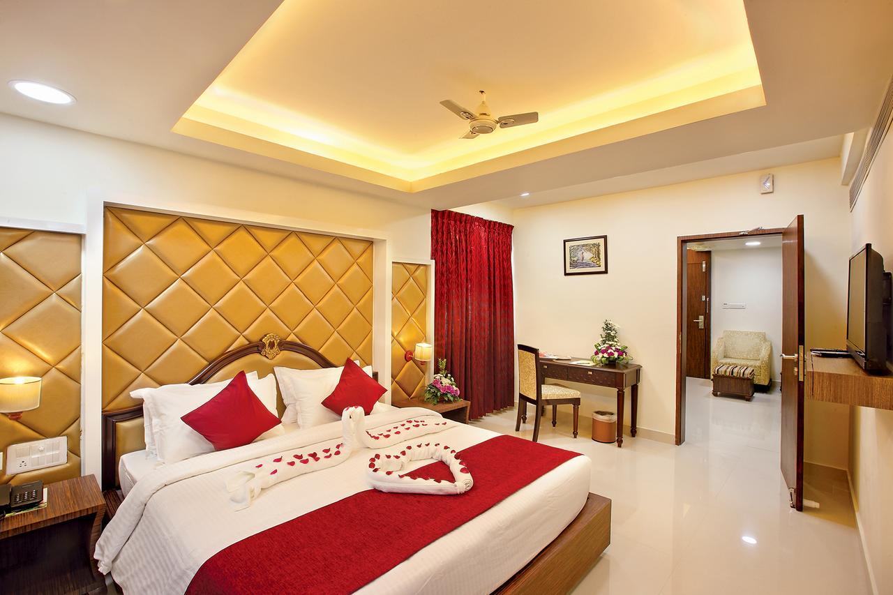 Hotel Joyees Residency Kottayam Zewnętrze zdjęcie