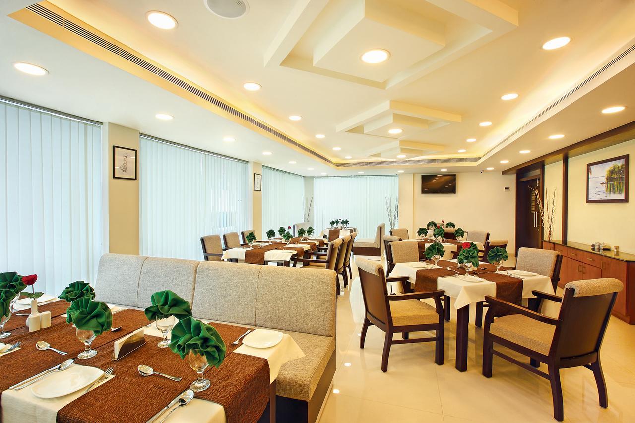 Hotel Joyees Residency Kottayam Zewnętrze zdjęcie